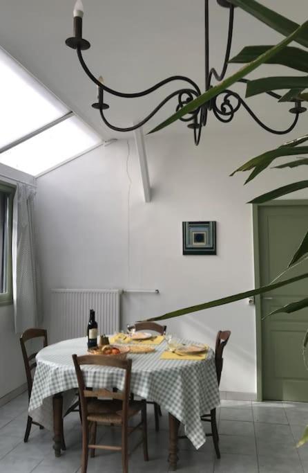 Bienvenue Au Gite De Claret Casseneuil Bagian luar foto
