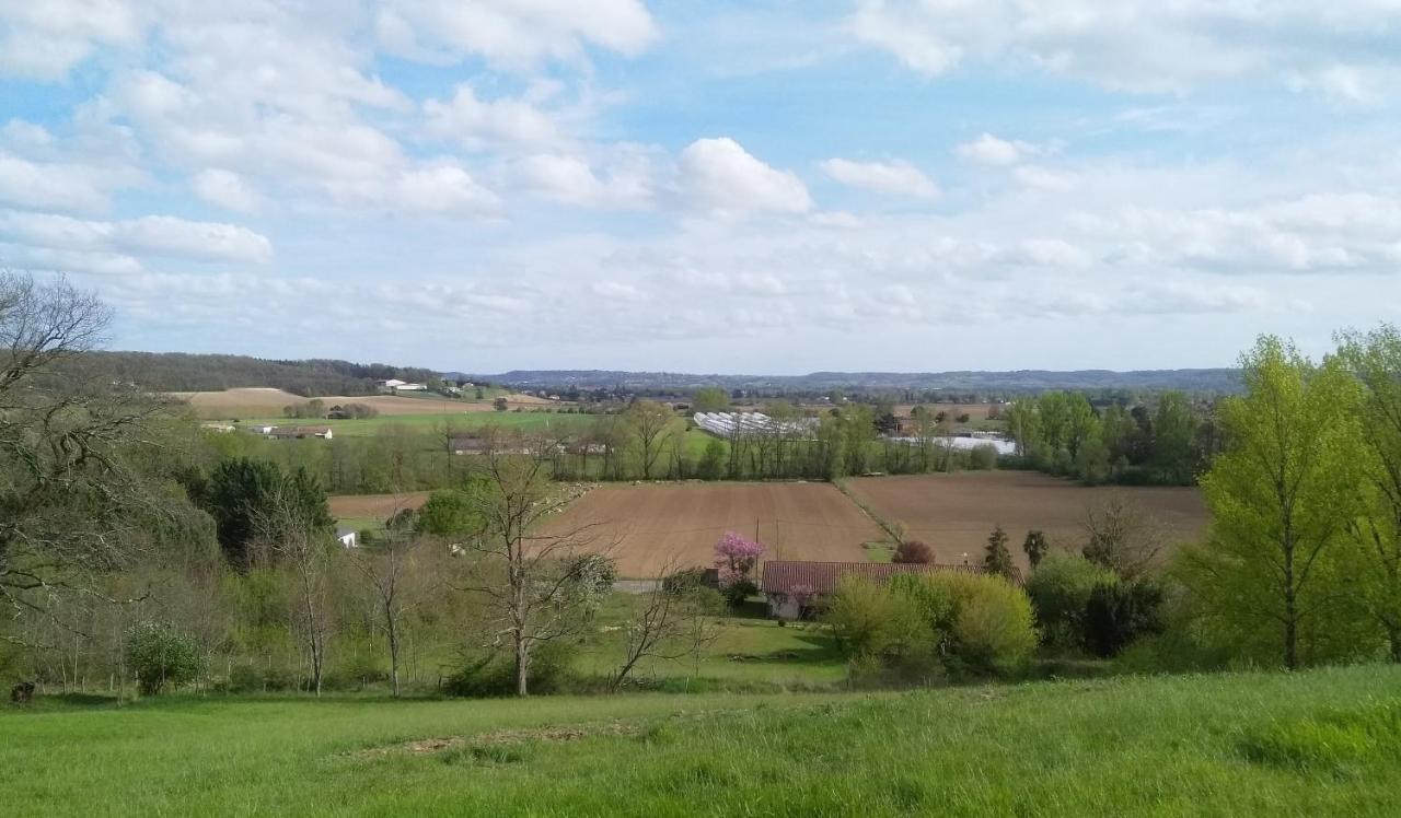Bienvenue Au Gite De Claret Casseneuil Bagian luar foto